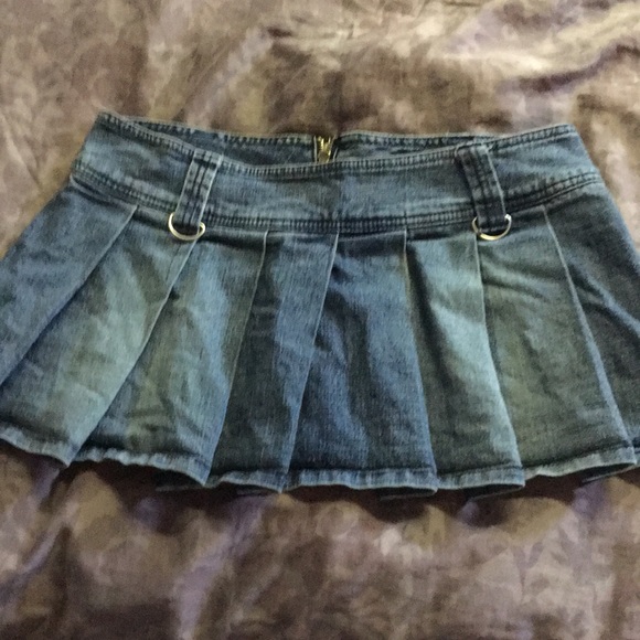 Jean skirt - Picture 1 of 2